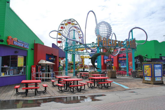 Es herrscht Leere am Pier...