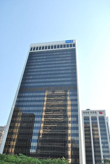 3 in Einem - die Bank of Montréal, die mich auch mit Kohle versorgt hat