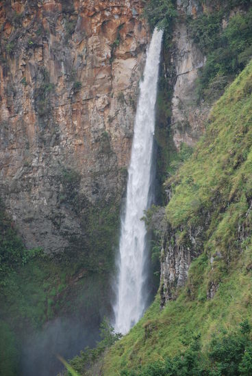 Air Terjung Sipisopiso