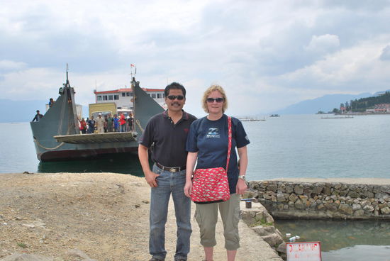 Die Fähre legt an und ich habe schon einen neuen Freund !