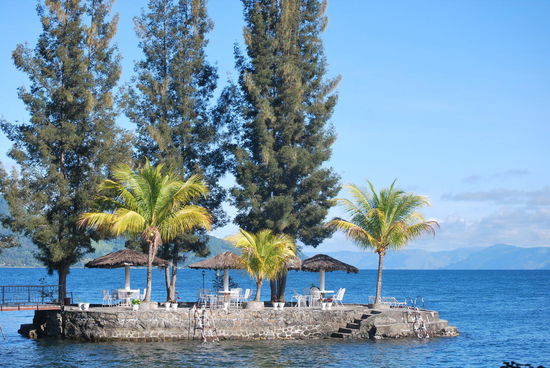 Badeinsel vorm Toledo Inn