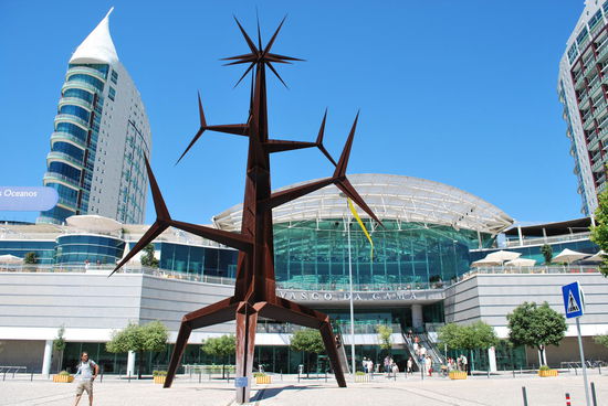 Skulptur im Parque das Naçoes