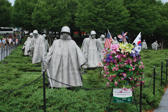 Das hier ist das Korean-War-Veterans-Memorial, sehr bedeutungsvoll gestaltet - wie ich finde: