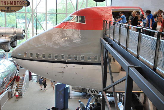 Boeing 747 Cockpit in Originalgrösse
