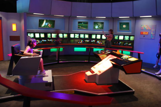 Die Enterprise ist natürlich auch da...