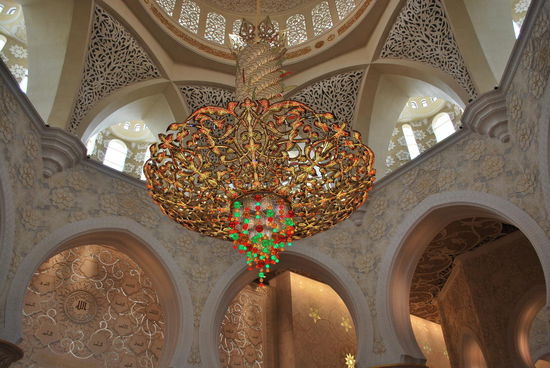 9 Tonnen Kristall von Svarovski...