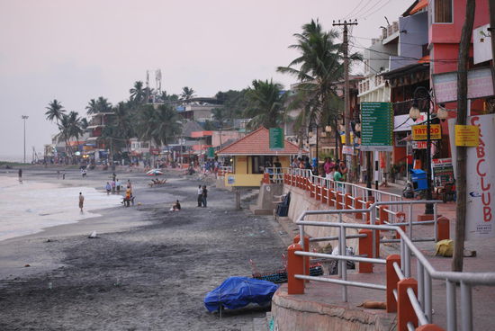 Für indische Verhältnisse ist das Treiben an der Strandmeile relativ unaufdringlich