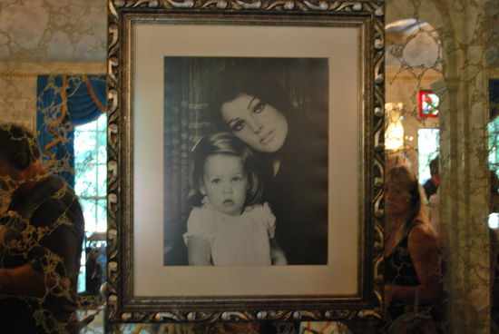 Priscilla und Lisa Marie Presley