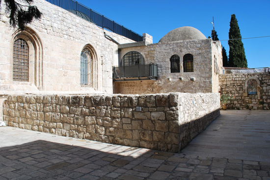 Erstmal das Gebäude an sich