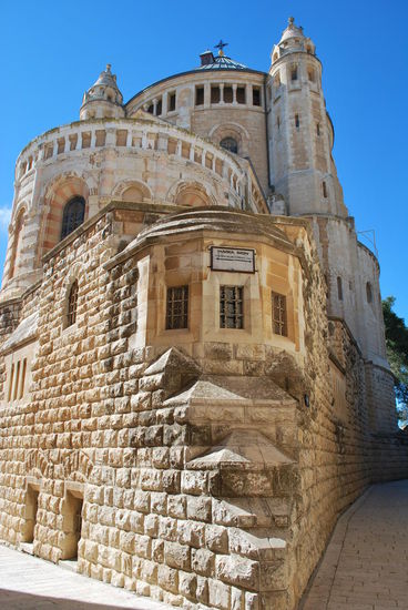 Die "Unerbittliche". Dormitio-Abtei.