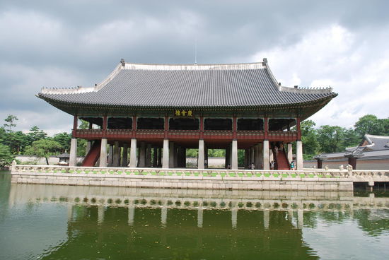 Hallen, Gärten, Teiche