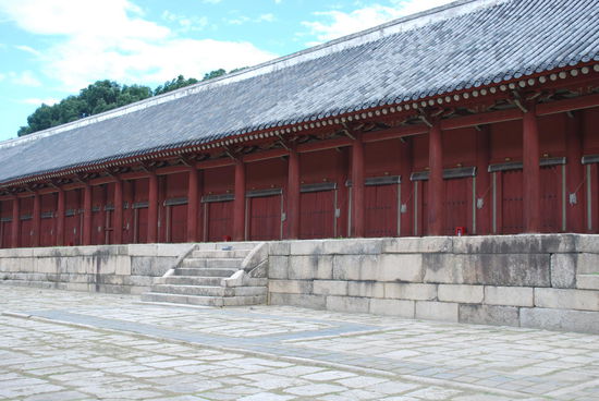 Man versteht, warum man sich hier einer Führung anschließen muss. Ohne die Erklärungen des Guides, würde man nicht ansatzweise begreifen, was hier zu sehen ist