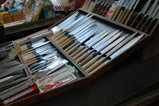 etwas besseres zum Fisch-filetieren gibt es sicherlich nicht, als japanische Messer