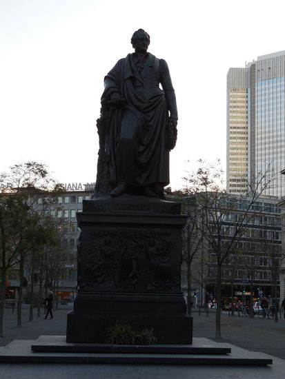 Goethe-Denkmal