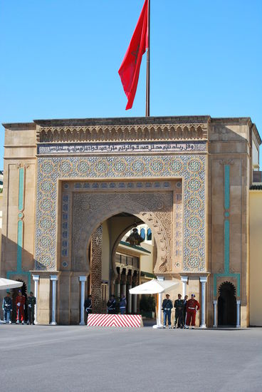 Eingangstor zum Königspalast. Bis hierhin und nicht weiter...