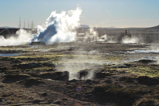 Ein letzter Blick auf dieses absolut sehenswerte Areal. Ich freue mich innerlich schon halbtot darüber, auf die Idee gekommen zu sein, nach Island zu fliegen...
