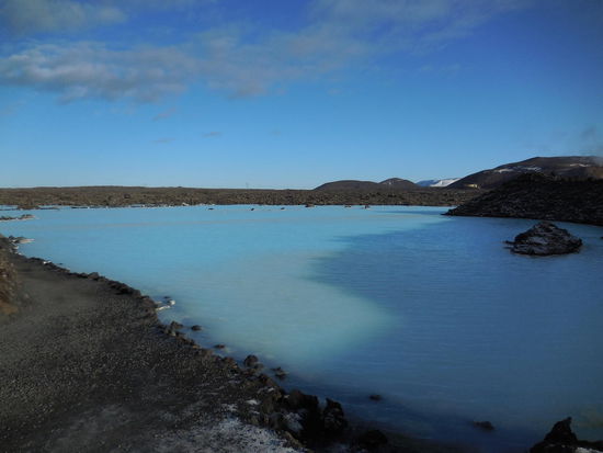 Die Farbe ist der Hammer: Milchig hellblau