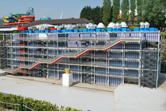 ...mit dem Centre Pompidou