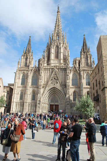 Hinein gehe ich heute nicht, es ist zu voll.