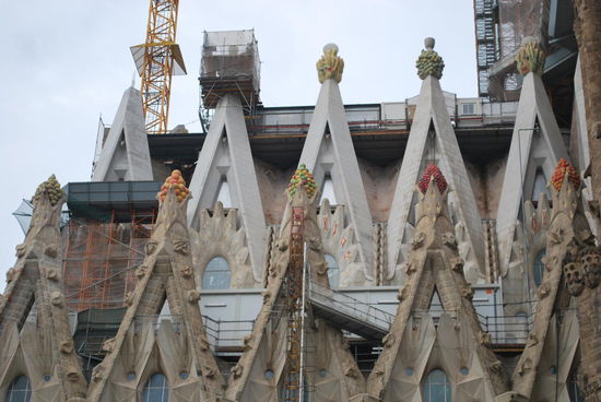 ..und auf jedem Türmchen noch ein steinernes Sahnehäufchen obendrauf..