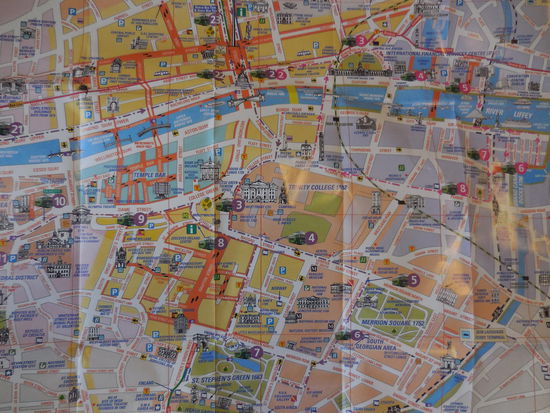 Dublin ist wirklich übersichtlich, jedenfalls das, was einen als Touri interessiert.