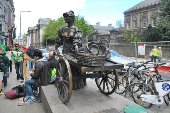 Und am Ende des Tages stehe ich vor Molly Malone...