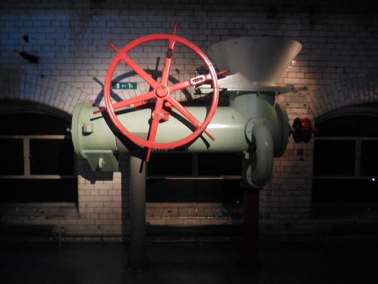 Auch alte Maschinen gibt es zu sehen