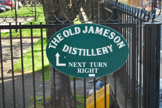 ...die alte Whiskey-Distillery Jameson und noch soviel mehr, aber mir läuft echt die Zeit weg.