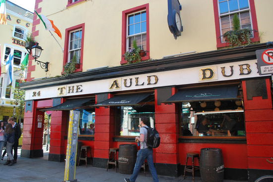 Hier tobt das Nachtleben Dublins und davon werde ich unfreiwilligerweise diese Nacht etwas mitbekommen