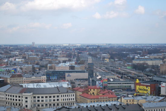 Das Gebäude in gelb rechts unten wird mein nächster Großkampfplatz... ein Supermarkt