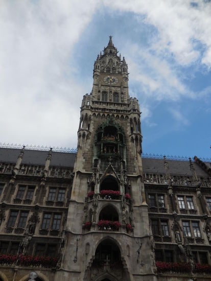 Nee, das berühmte Glockenspiel habe ich leider verpasst.