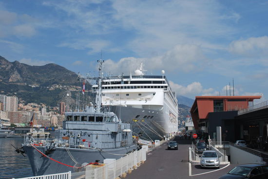 am künstlichen Pier