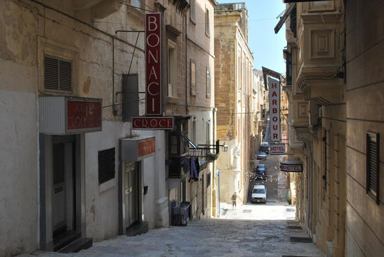 St. Ursula Street - hier befindet sich für die Zeit der Baumaßnahme der Haupteingang des Hotels