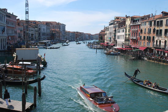 Wer sich hier zum Essen niederlässt, wird so richtig Geld los...aber es geht noch krasser.