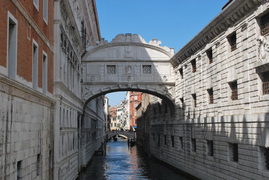 ...die von außen so aussieht.