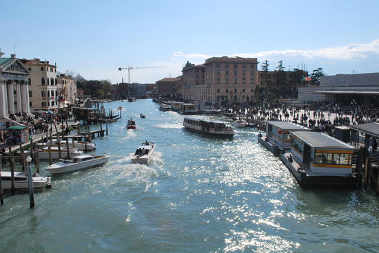 die etwas andere Bahnhofsgegend