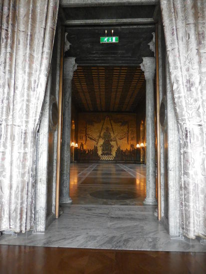 ...und den Goldenen Saal, der wieder mit dem Nobelpreis zu tun hat.