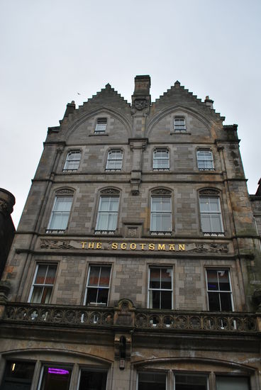 Das Scotsman Hotel - seit 1905 eine Institution in Edinburgh, 5 Sterne, totaler Luxus..