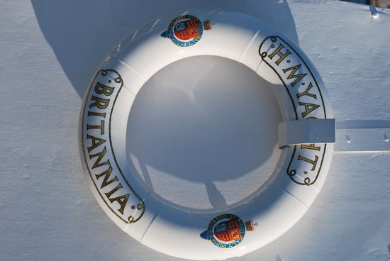 Auf dem Flaggendeck (hinter der Brücke)