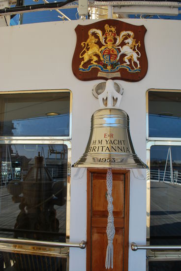 Die Schiffsglocke. Sie hat einen recht netten Bimmelton, by the way.