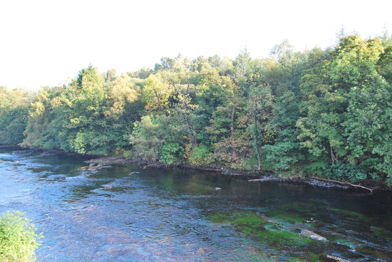 River Teith - hier kommt das Wasser her für die Deanston Whisky´s - eine der wichtigsten Zutaten - klares, reines, frisches Wasser.