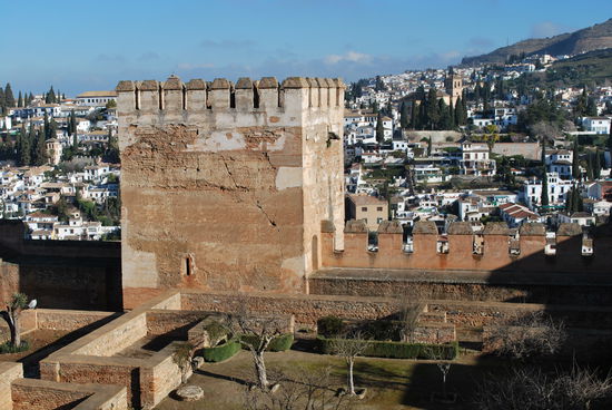 Festungsturm vor der Postkartenkulisse...