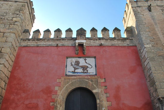 Eintritt durch das Löwentor...