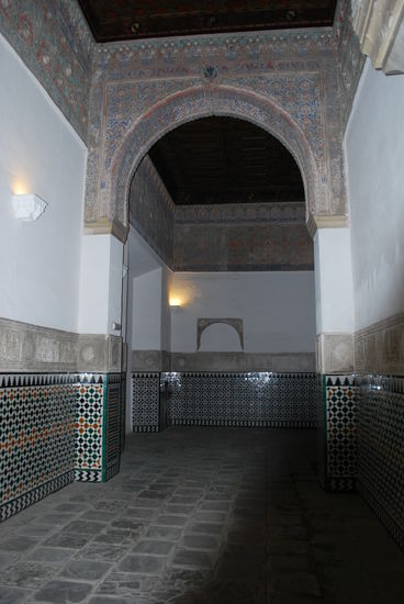 ...Fliesen und Mosaiken