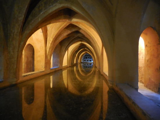 Die kühlen Bäder des Palastes