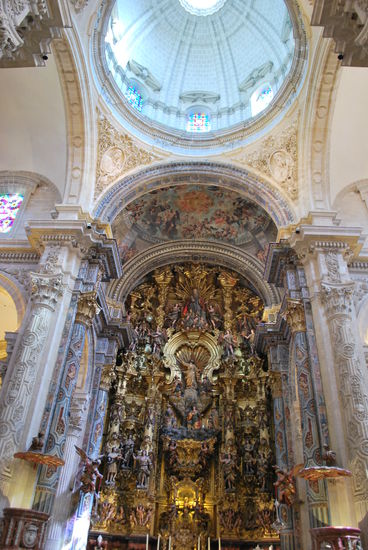 Die Kirche ist wieder wunderschön, aber ich bin schon ein wenig ausge-"kircht".