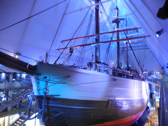 Im Museum kannst du von 3 Ebenen aus das Schiff betrachten und noch so viel mehr...