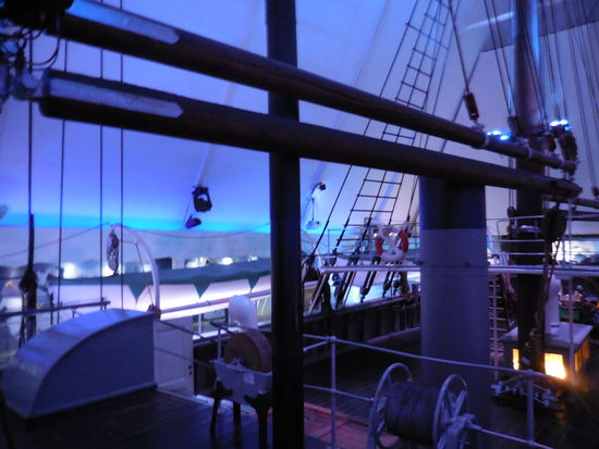 ...du darfst auch die Fram betreten, jedenfalls das Oberdeck...