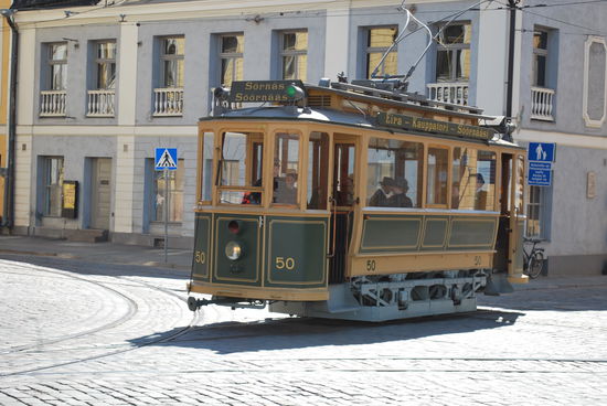 Dreharbeiten für einen Film/Fernsehserie in einer historischen Straßenbahn am Senatsplatz...
