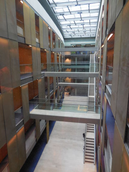 ARD-Hauptstadtstudio, das Innere des Gebäudes...